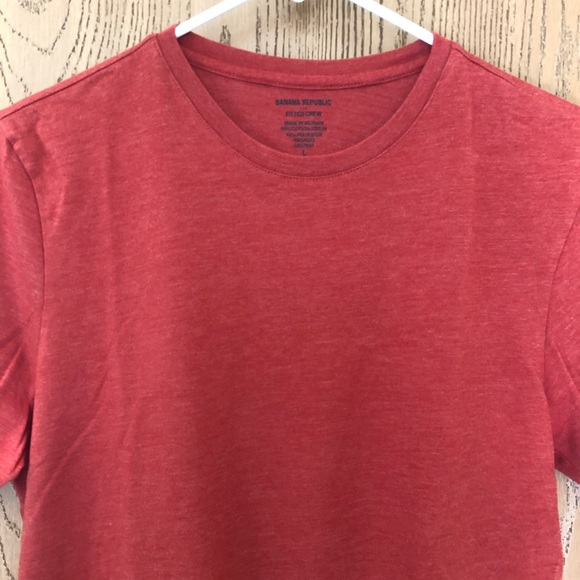 Banana republic fitted crew - Picture 2 of 3